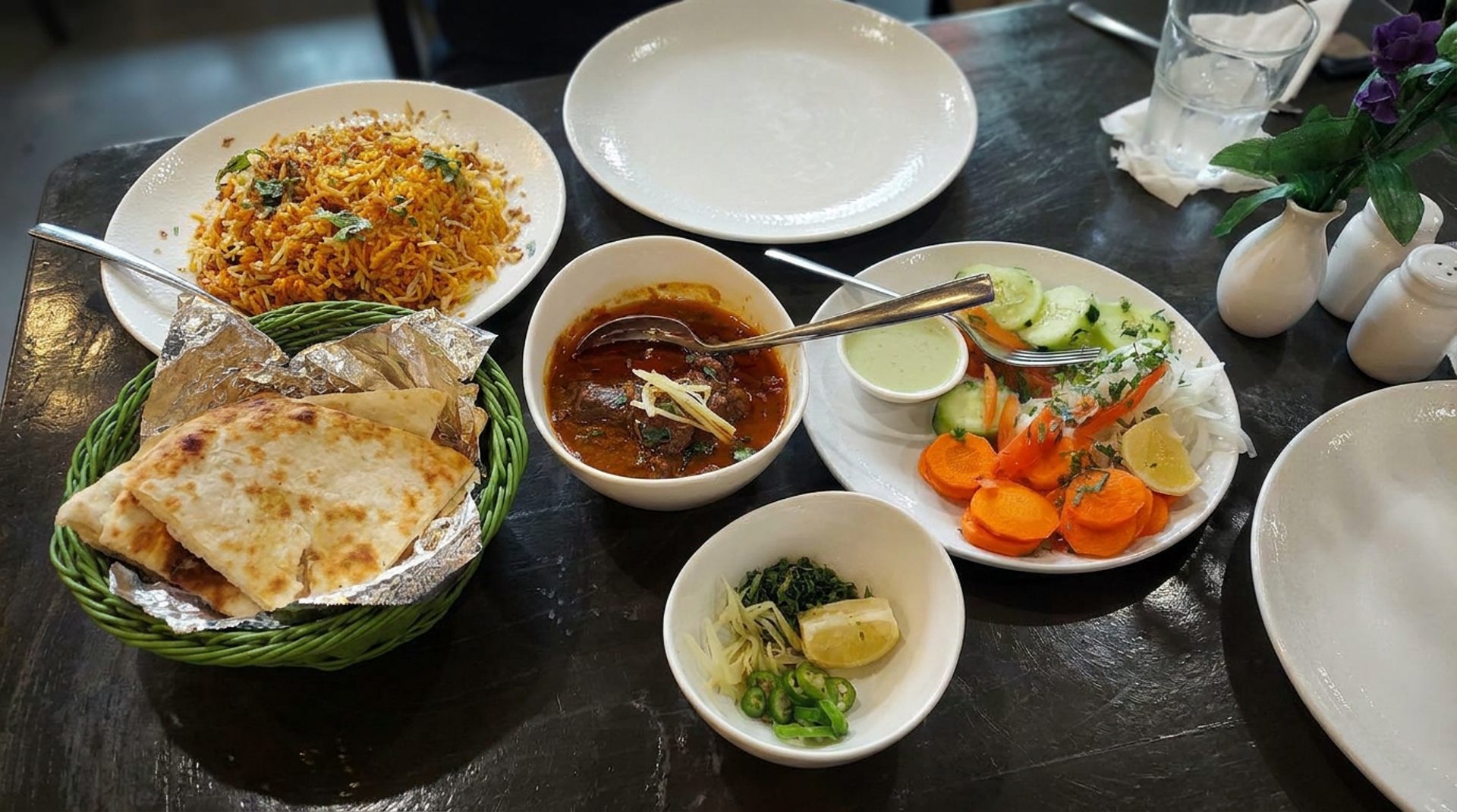 A table for the whole group